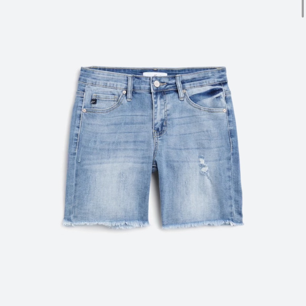 KanCan Bermuda jean shorts, size 25